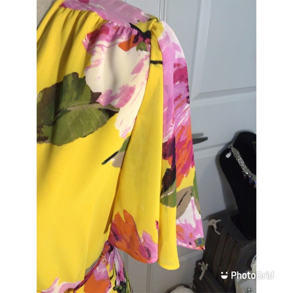 Trina Turk Mimosa Fragrant Wrap Dress - NWT - Picture 7 of 13